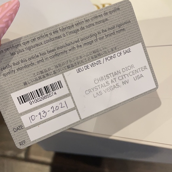 Dior MEDIUM LADY D-LITE BAG
Rose Des Vents Toile SOLD - Picture 12 of 16